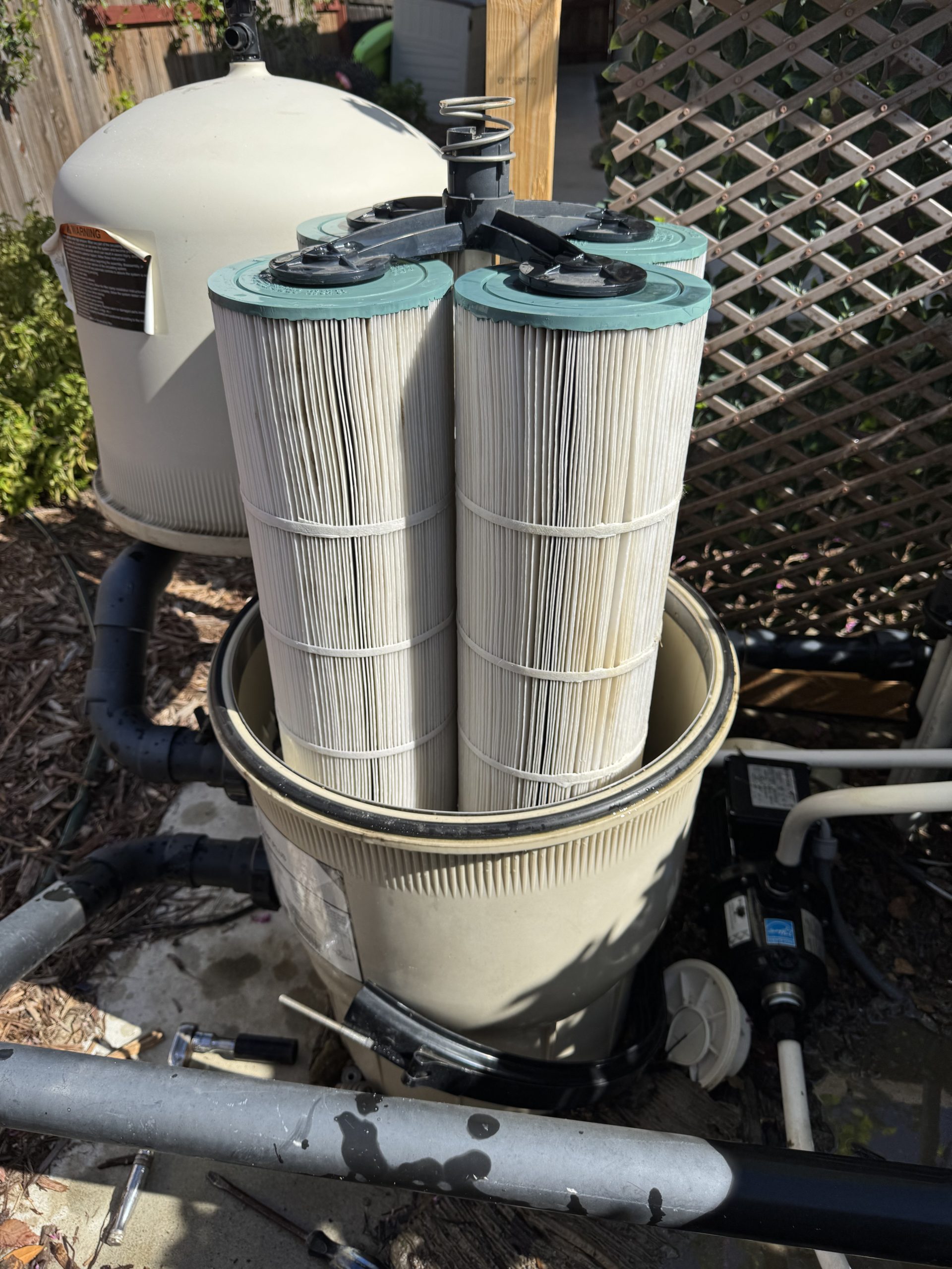 Pool filter cleaning service in Folsom CA improving water clarity and system performance